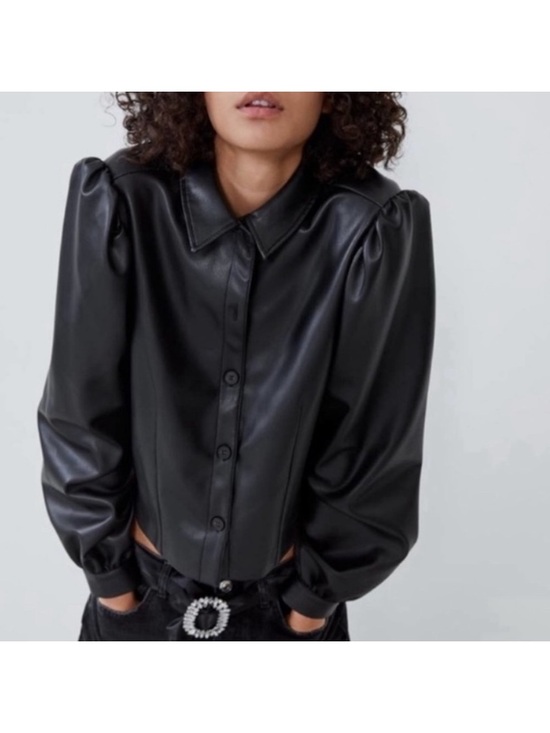 Zara Tops - ZARA Black Faux Leather Collared Jacket
Sleek faux leather jacket by ZARA.